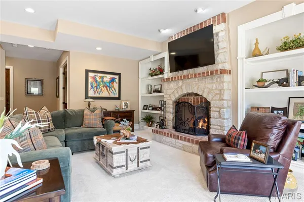 $3,495,000 | 1215 Devonworth Drive, Chesterfield, MO 63017