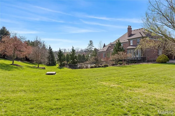 $3,495,000 | 1215 Devonworth Drive, Chesterfield, MO 63017