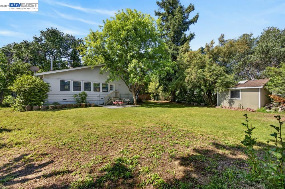 3590 Park Road Sacramento, CA 95841 - Photo 55 of 66 a front view of house with yard and green space