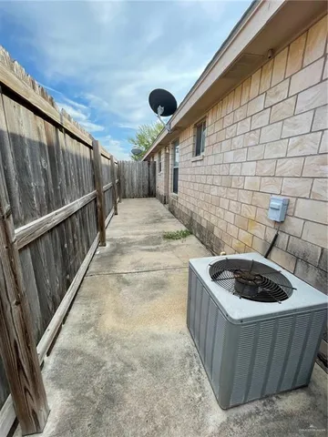 $850 | 700 West Bahamas, Unit 3, Pharr, TX 78577