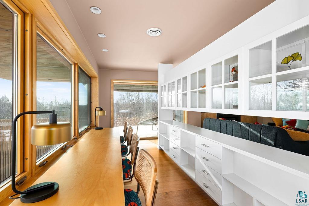 555 Marshall Street Duluth, MN 55803 - Photo 14 of 50