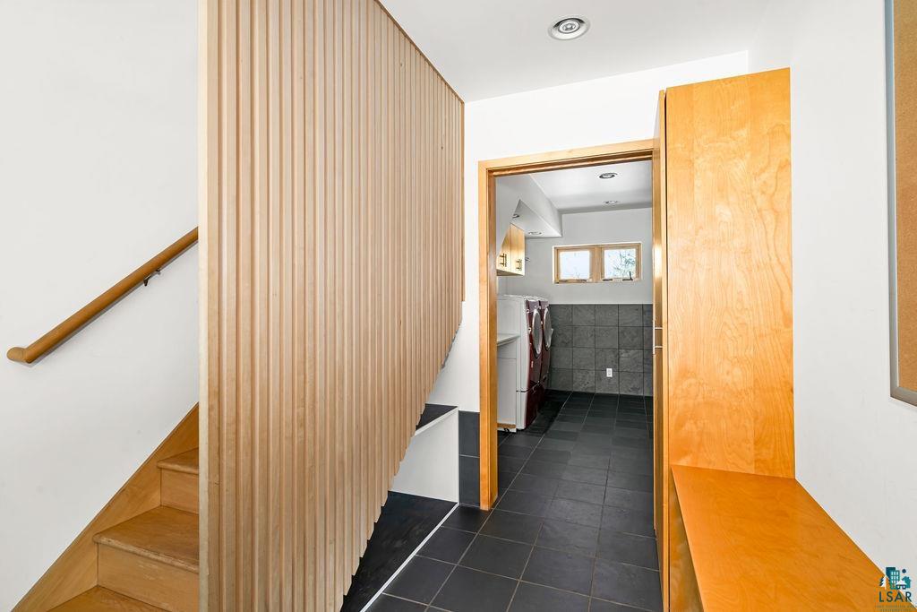 555 Marshall Street Duluth, MN 55803 - Photo 19 of 50