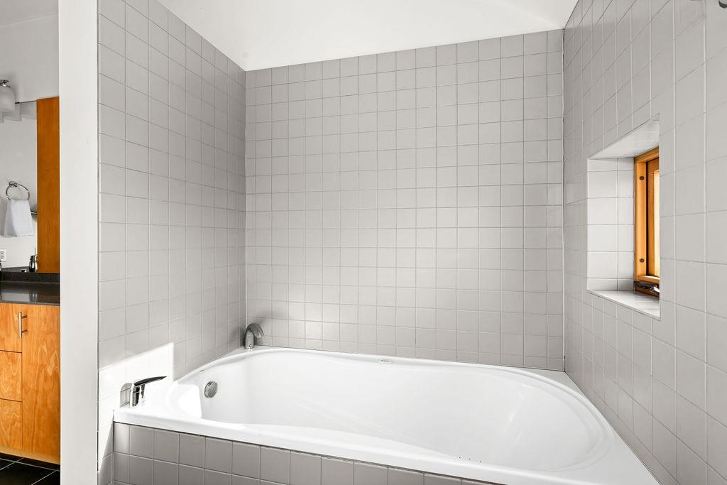 555 Marshall Street Duluth, MN 55803 - Photo 38 of 50