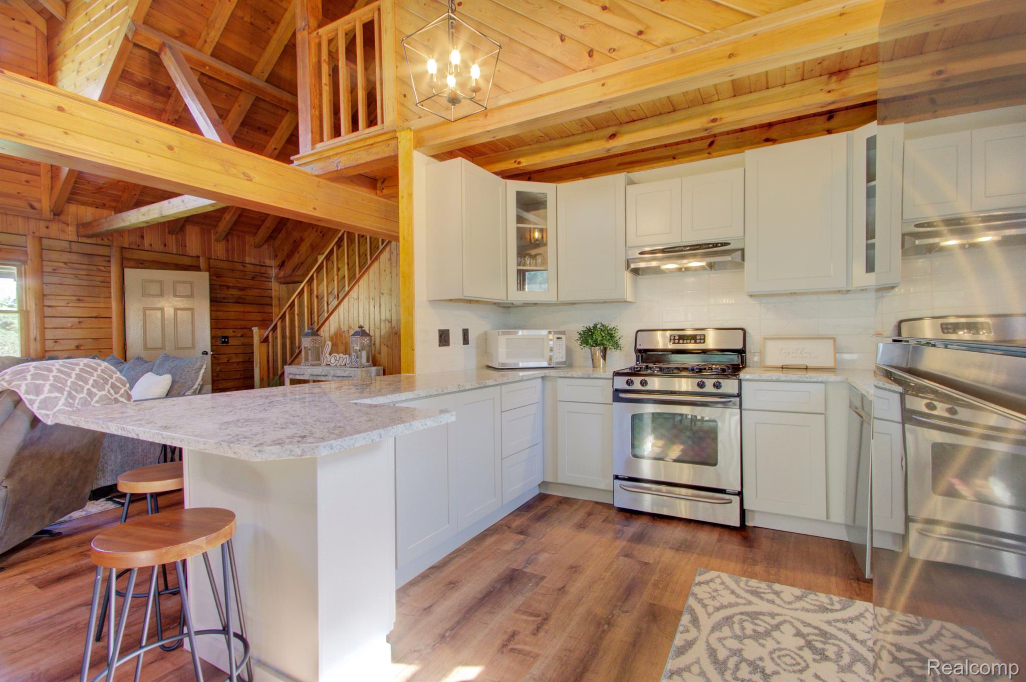 6390 West Hayner Road Fowlerville, MI 48836 - Photo 3 of 26 Gallery Image 3