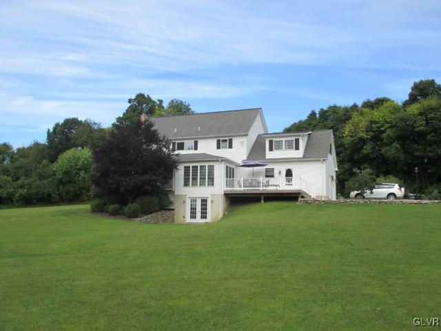 574 Richmond Road Bangor, PA 18013 - Photo 3 of 34 Gallery Image 3