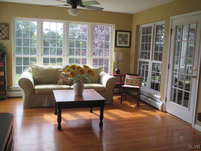 574 Richmond Road Bangor, PA 18013 - Photo 5 of 34 Gallery Image 5