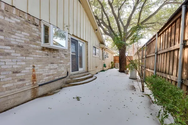 $499,000 | 10521 Sandpiper Lane, Dallas, TX 75230