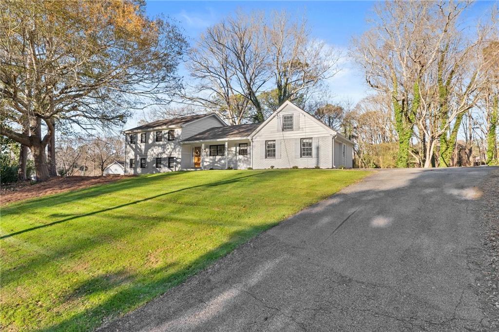 1150 Orchard Way Roswell, GA 30075 - Photo 2 of 30