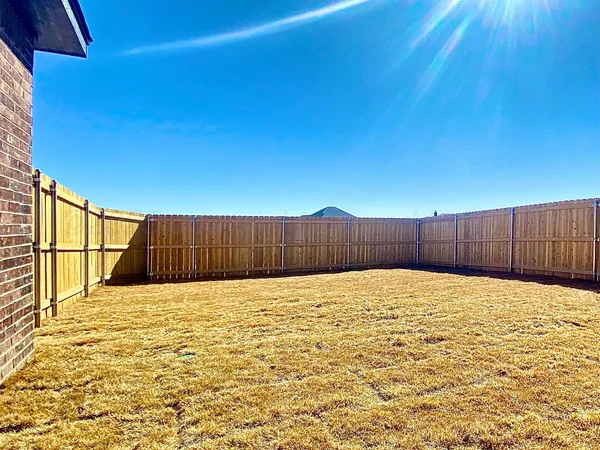 $2,400 | 7517 John Thomas Street, Amarillo, TX 79119