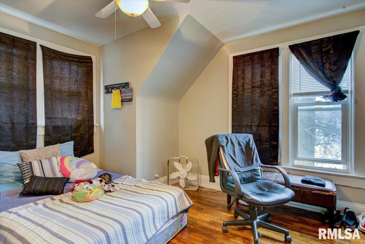 218 North MacArthur Boulevard Springfield, IL 62702 - Photo 14 of 15 Gallery Image 14