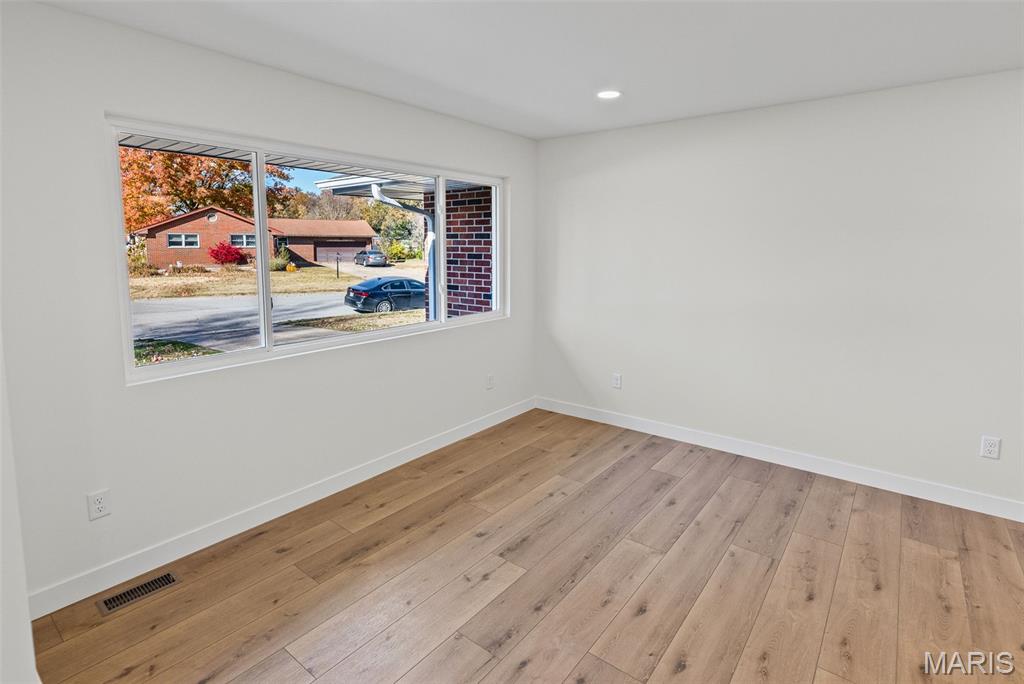 2301 Wedgewood Drive Alton, IL 62002 - Photo 14 of 38