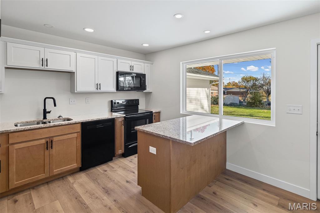 2301 Wedgewood Drive Alton, IL 62002 - Photo 16 of 38