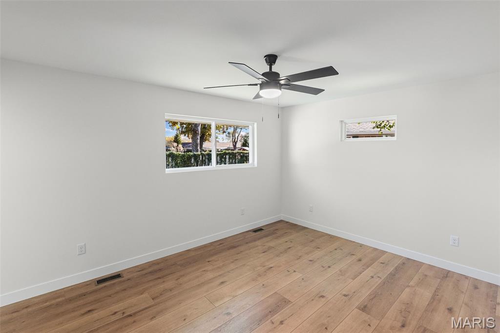 2301 Wedgewood Drive Alton, IL 62002 - Photo 20 of 38