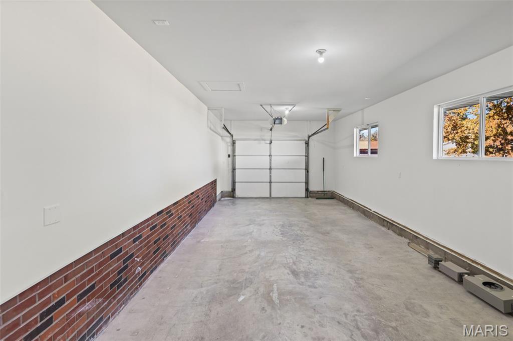 2301 Wedgewood Drive Alton, IL 62002 - Photo 28 of 38