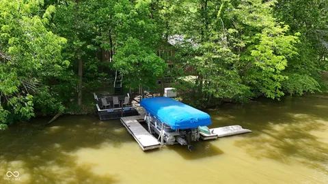$995,000 | 64 Hickory Ridge Circle, Cicero, IN 46034