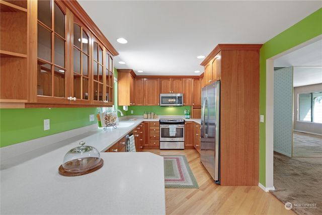 $1,382,000 | 13316 Northeast 73rd Street, Redmond, WA 98052