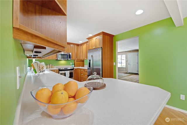 $1,382,000 | 13316 Northeast 73rd Street, Redmond, WA 98052