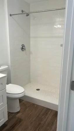 $1,600 | 141 Northwest 16th Avenue, Unit 17, Miami, FL 33125