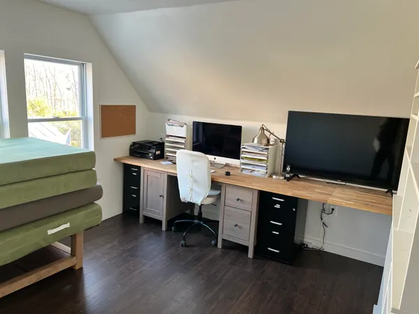 $479,000 | 217 Ferry Road, Ferrisburgh, VT 05491