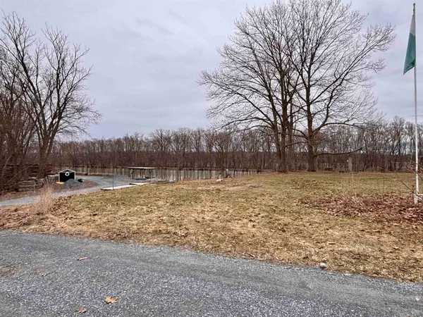 $479,000 | 217 Ferry Road, Ferrisburgh, VT 05491