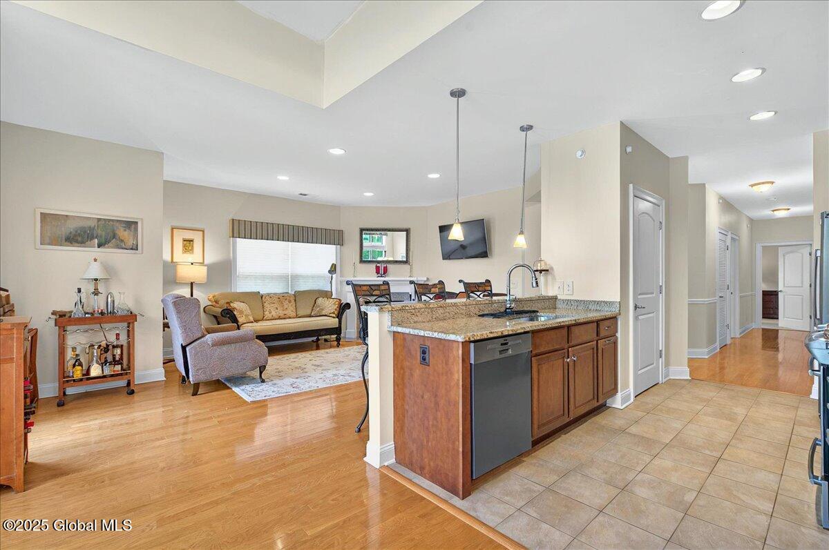 802 Heather Lane Altamont, NY 12009 - Photo 6 of 52 37-802 HEATHER-5