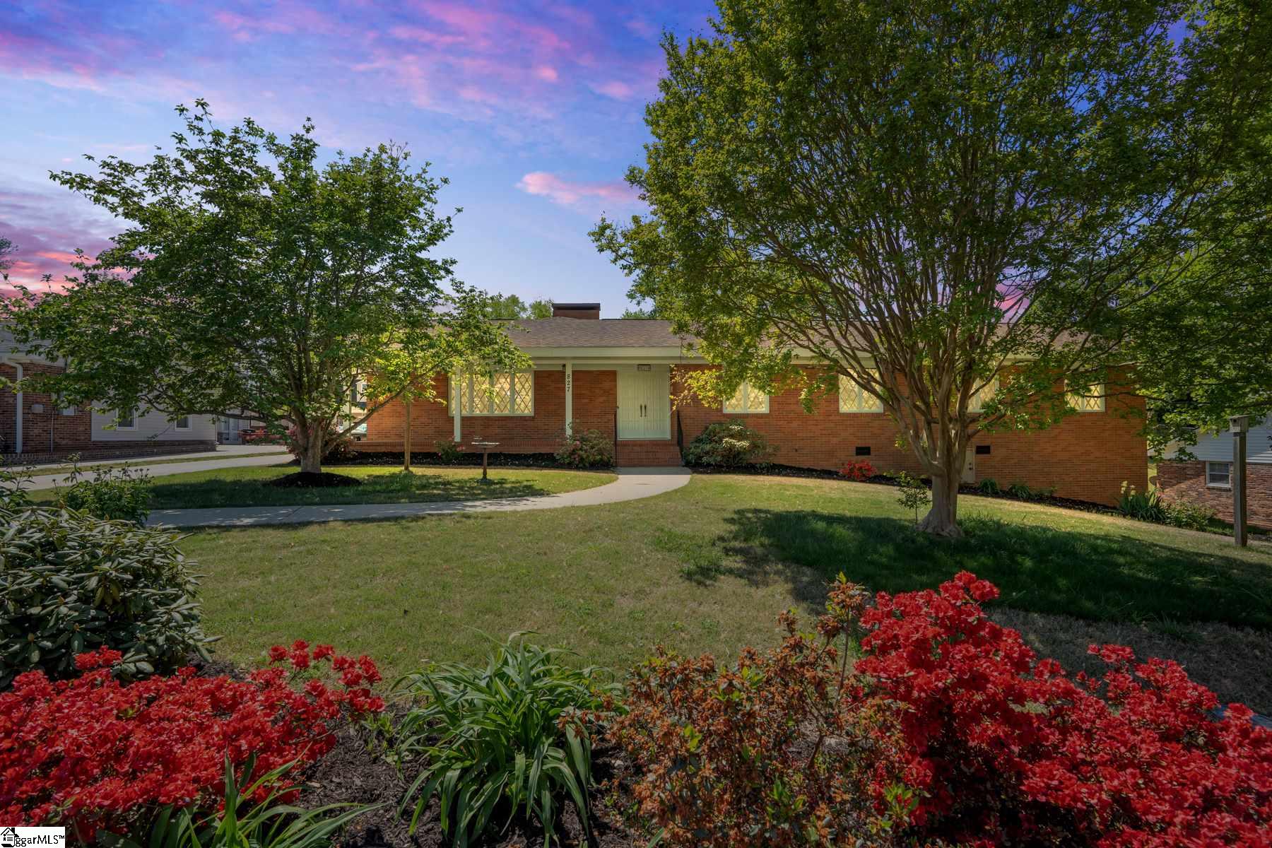 827 Butler Springs Road Greenville, SC 29615 - Photo 1 of 36 Gallery Image 1
