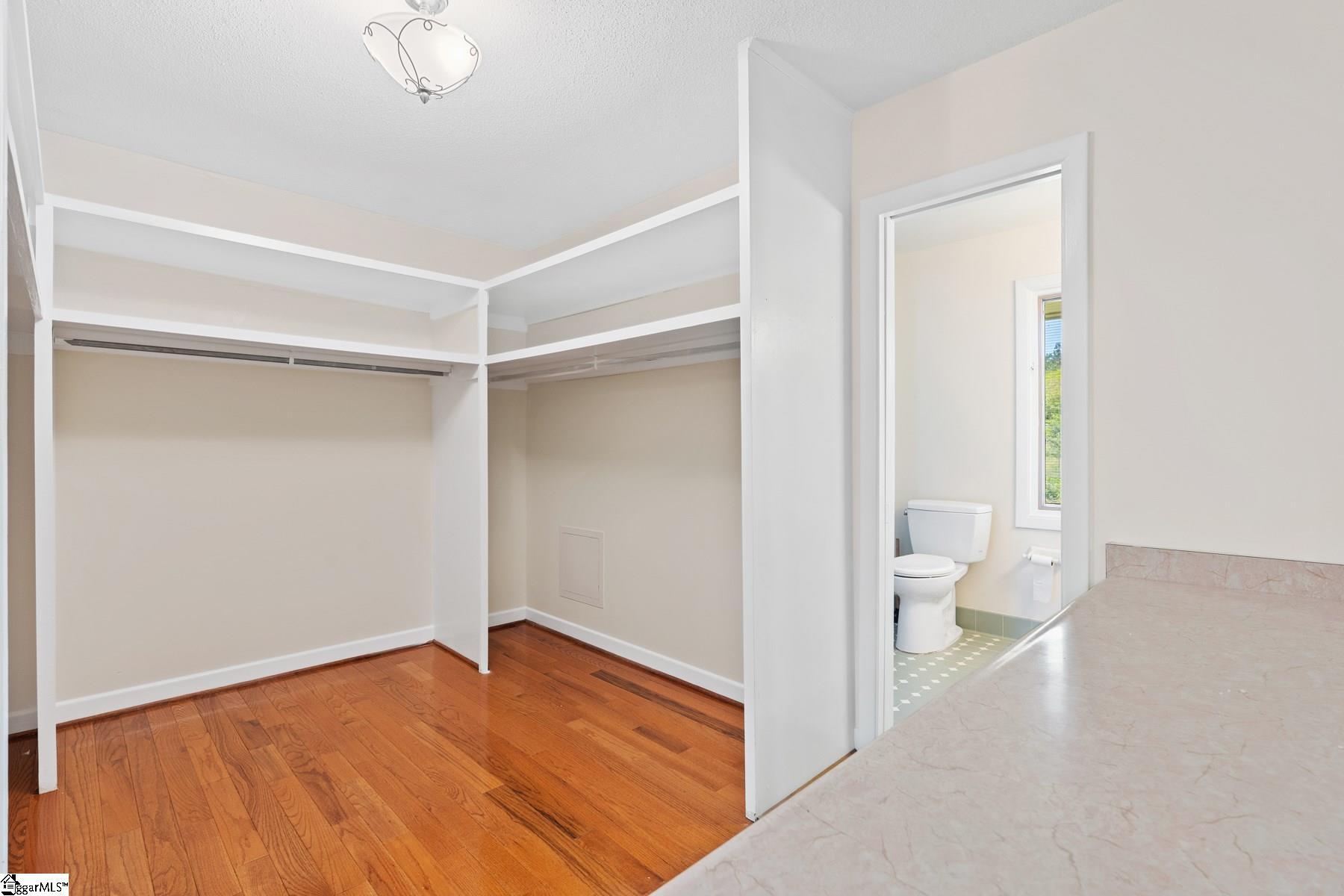 827 Butler Springs Road Greenville, SC 29615 - Photo 23 of 36 Gallery Image 23