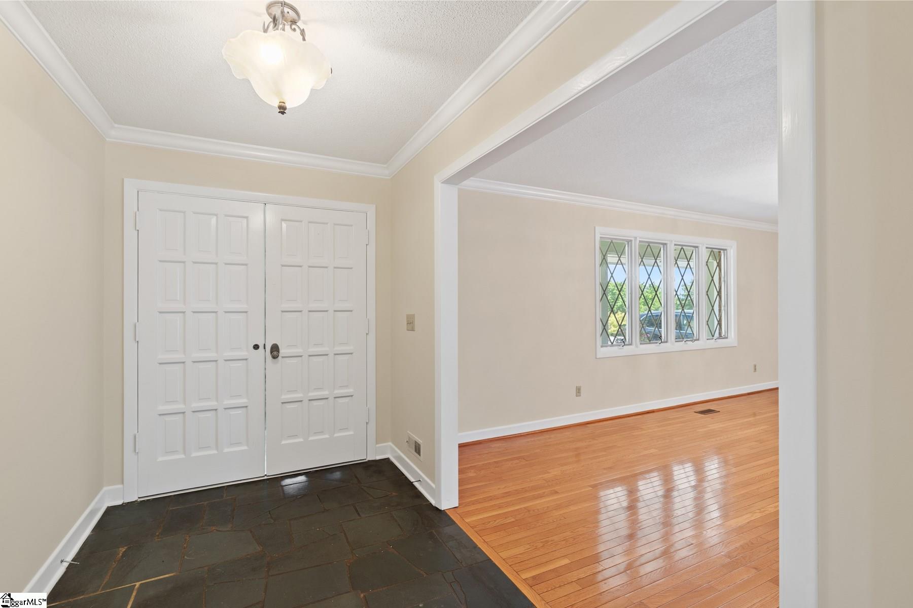 827 Butler Springs Road Greenville, SC 29615 - Photo 6 of 36 Gallery Image 6