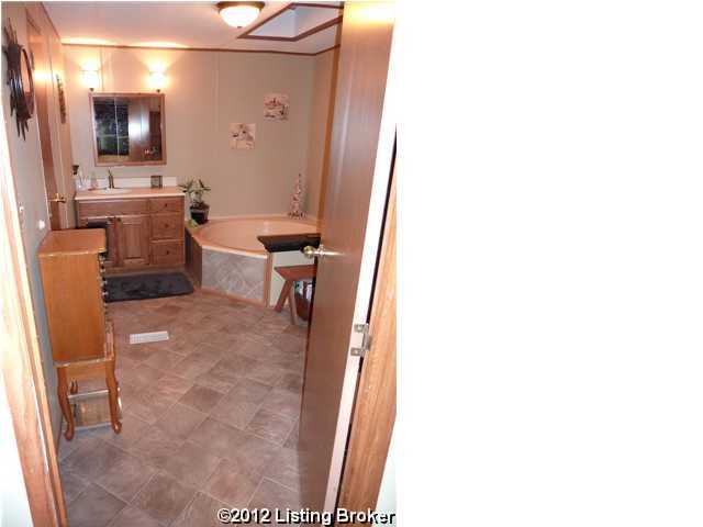 2200 Rube Smith Road Canmer, KY 42722 - Photo 12 of 25 Additional Photo