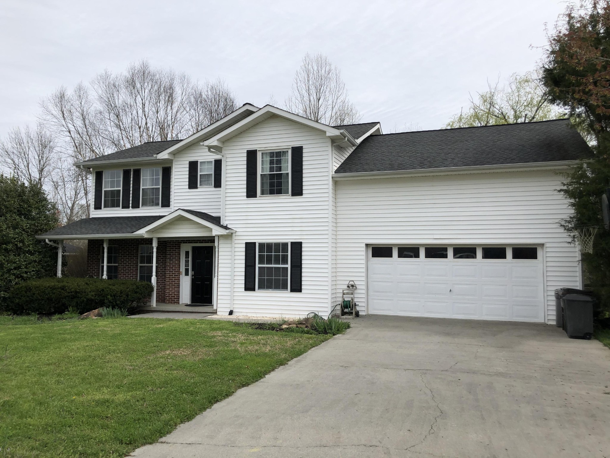 106 Capital Circle Oak Ridge, TN 37830 - Photo 1 of 21 Gallery Image 1