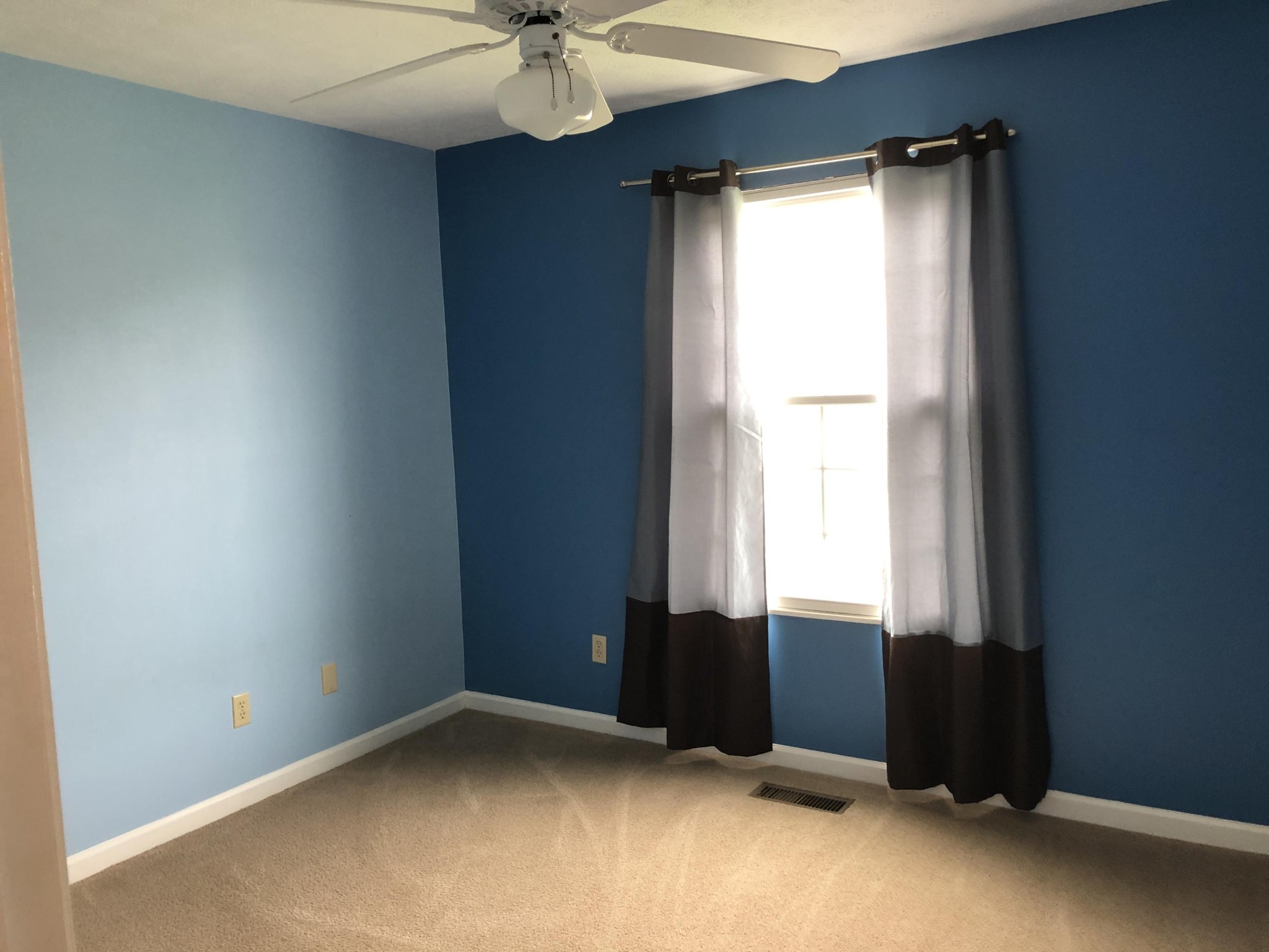 106 Capital Circle Oak Ridge, TN 37830 - Photo 16 of 21 Gallery Image 16