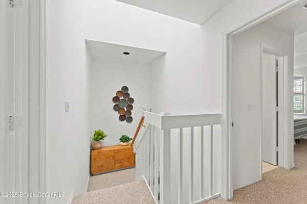 $2,100 | 135 Escambia Lane, Unit 204, Cocoa Beach, FL 32931