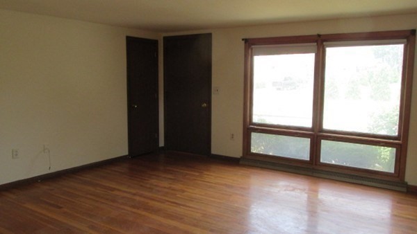 8 Nicks Rock Road Plymouth, MA 02360 - Photo 3 of 12 Gallery Image 3