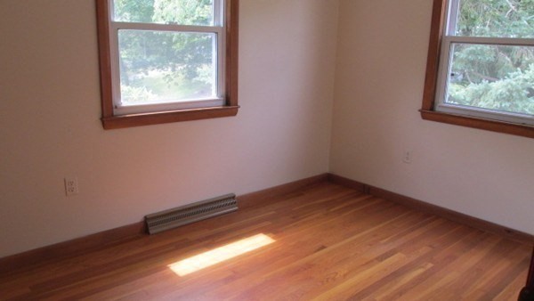 8 Nicks Rock Road Plymouth, MA 02360 - Photo 9 of 12 Gallery Image 9