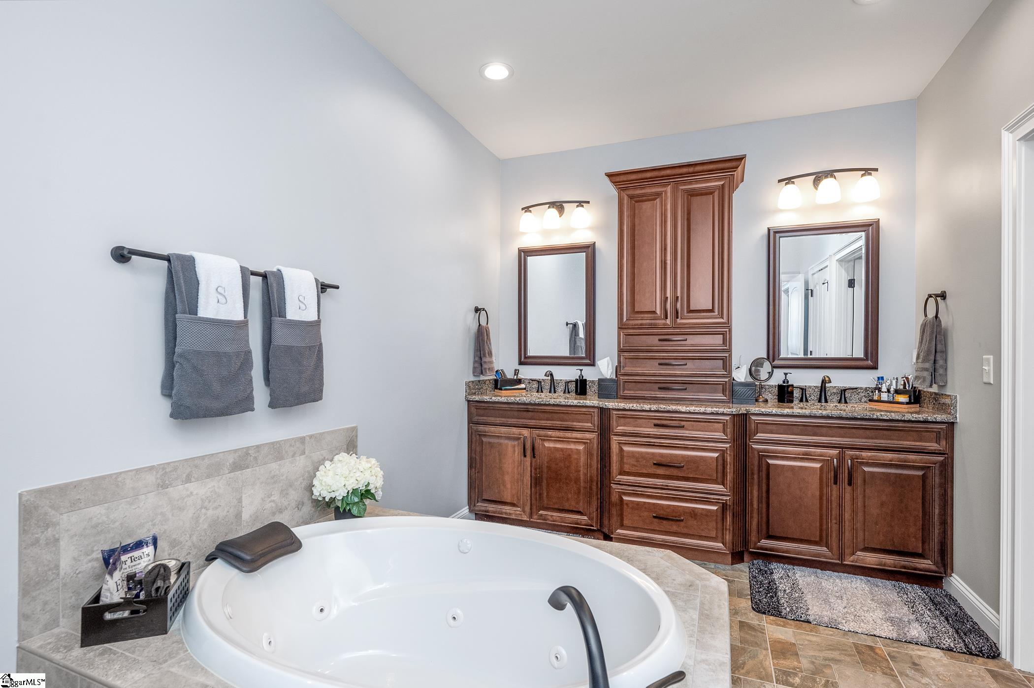 1055 Cross Country Lane Inman, SC 29349 - Photo 23 of 50 Gallery Image 23