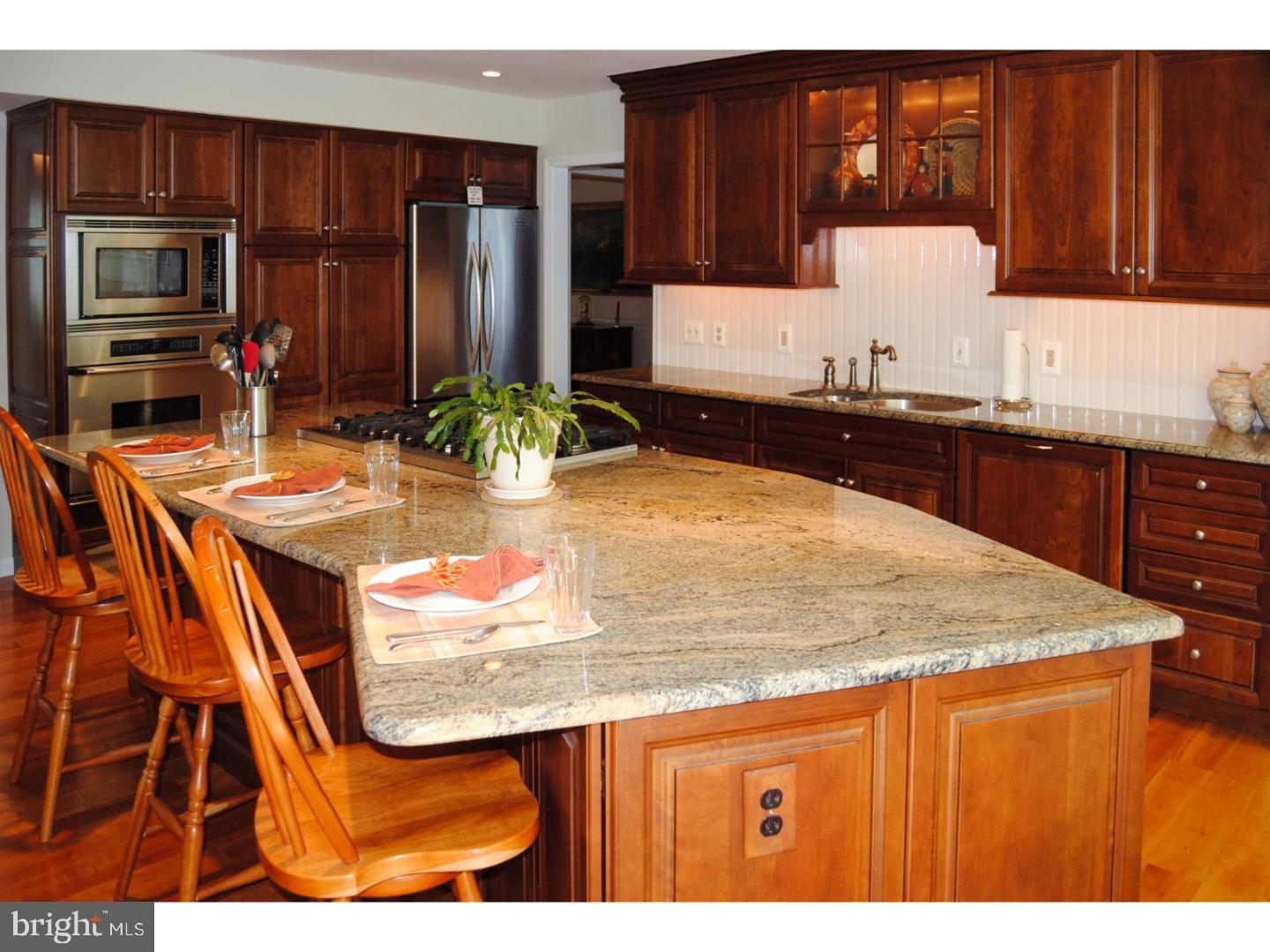 2913 Defford Road Norristown, PA 19403 - Photo 8 of 23 Gallery Image 8