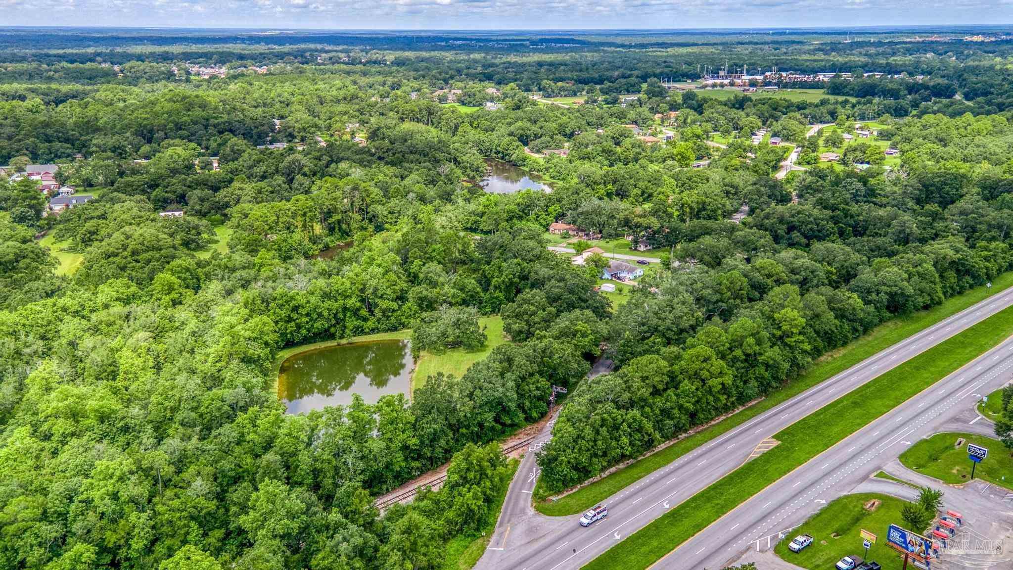 2345 Pompano Street Cantonment, FL 32533 - Photo 23 of 48