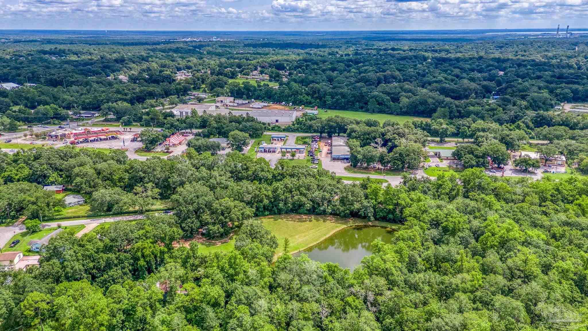 2345 Pompano Street Cantonment, FL 32533 - Photo 29 of 48