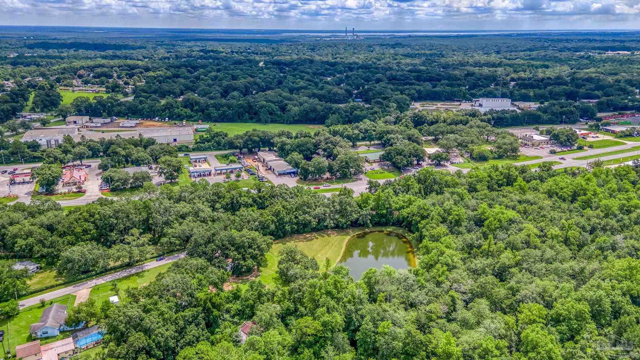 2345 Pompano Street Cantonment, FL 32533 - Photo 30 of 48