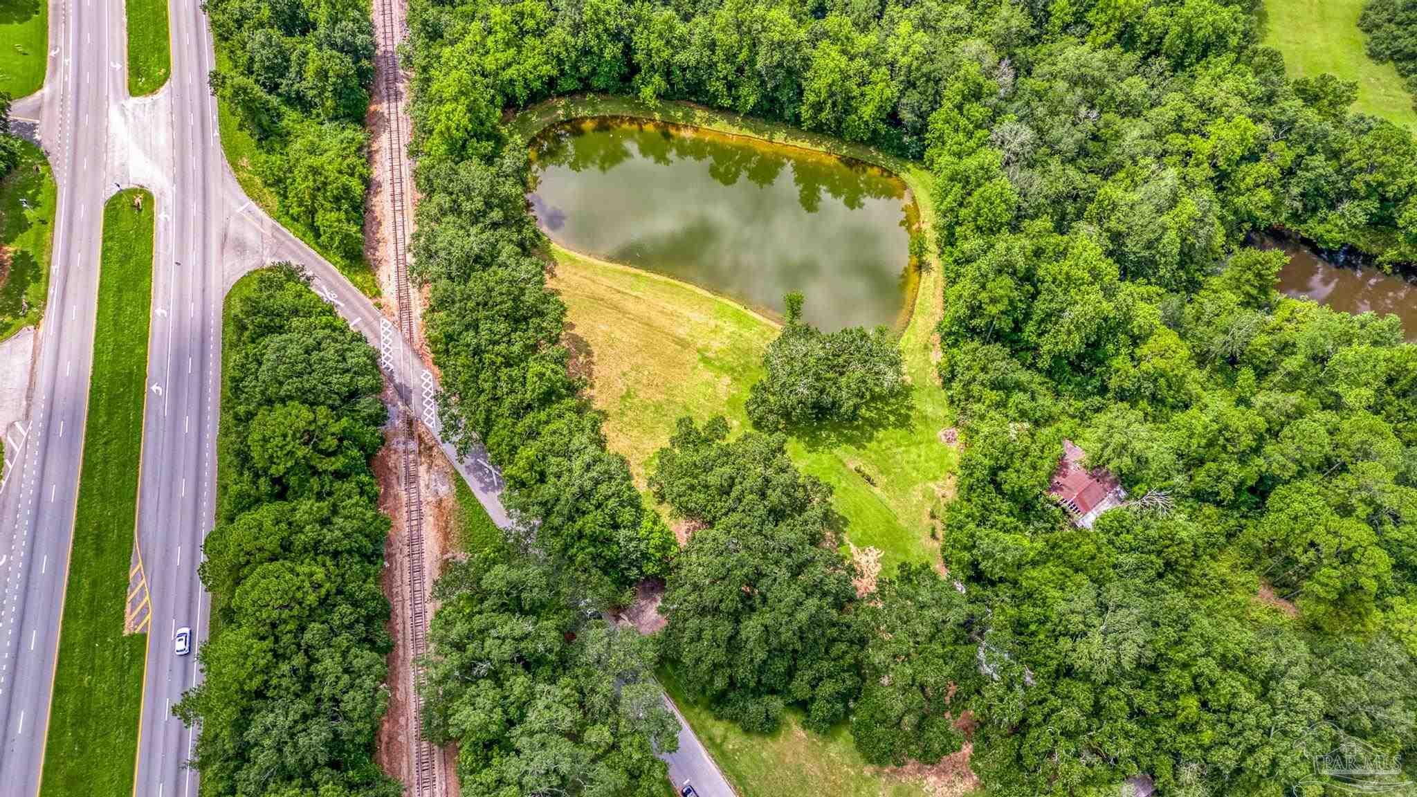 2345 Pompano Street Cantonment, FL 32533 - Photo 34 of 48