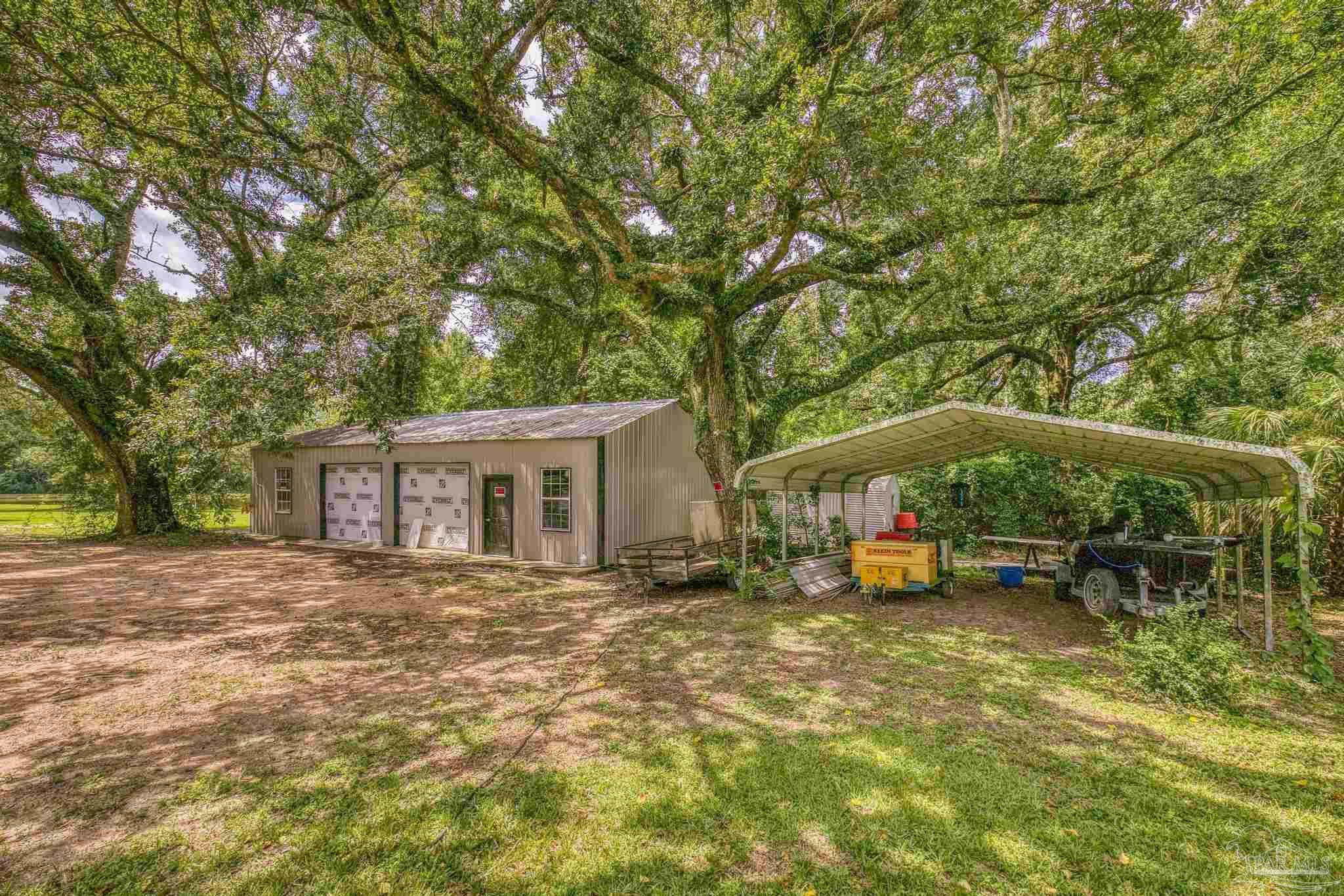 2345 Pompano Street Cantonment, FL 32533 - Photo 5 of 48