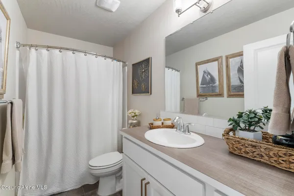 $665,000 | 984 East Allenby Court, Post Falls, ID 83854