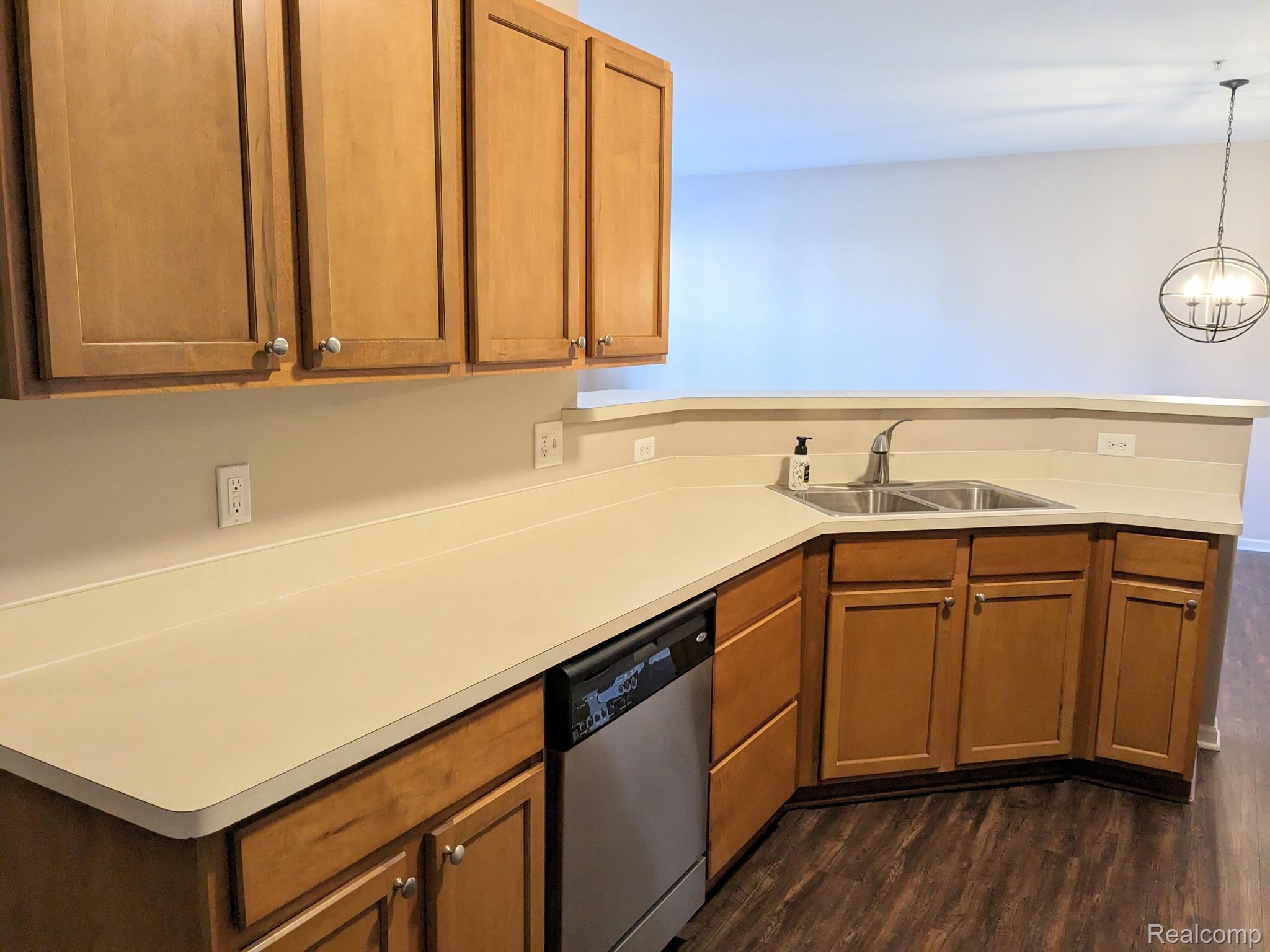 23366 Sunset Road, Unit 21 Taylor, MI 48180 - Photo 8 of 20 Kitchen with lots of storage