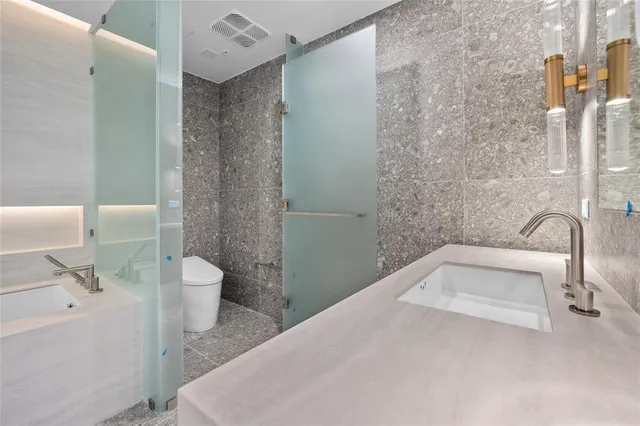 $3,400,000 | 900 North Ocean Boulevard, Unit 702, Pompano Beach, FL 33062