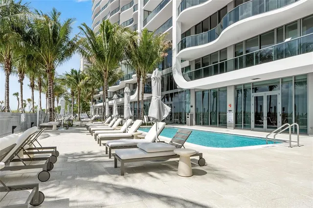 $3,400,000 | 900 North Ocean Boulevard, Unit 702, Pompano Beach, FL 33062