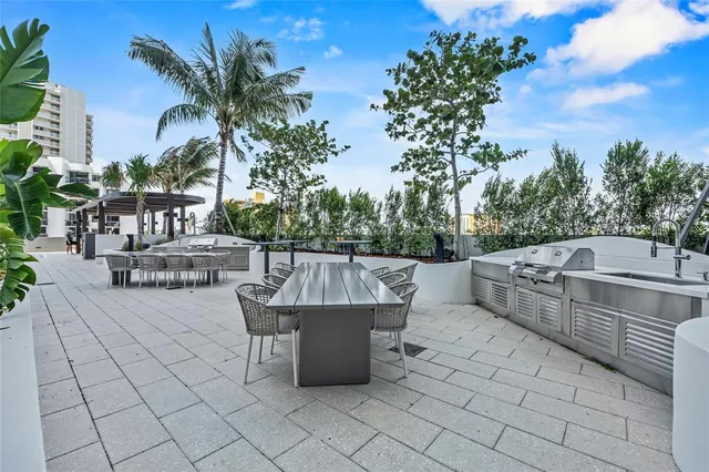 $3,400,000 | 900 North Ocean Boulevard, Unit 702, Pompano Beach, FL 33062