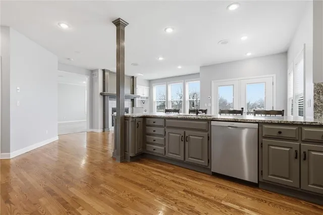 $619,000 | 21201 South Jefferson Parkway, Pleasant Hill, MO 64080