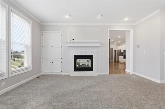 $619,000 | 21201 South Jefferson Parkway, Pleasant Hill, MO 64080