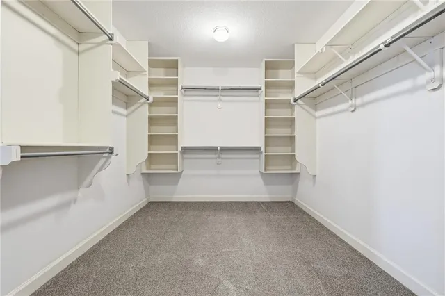 $619,000 | 21201 South Jefferson Parkway, Pleasant Hill, MO 64080