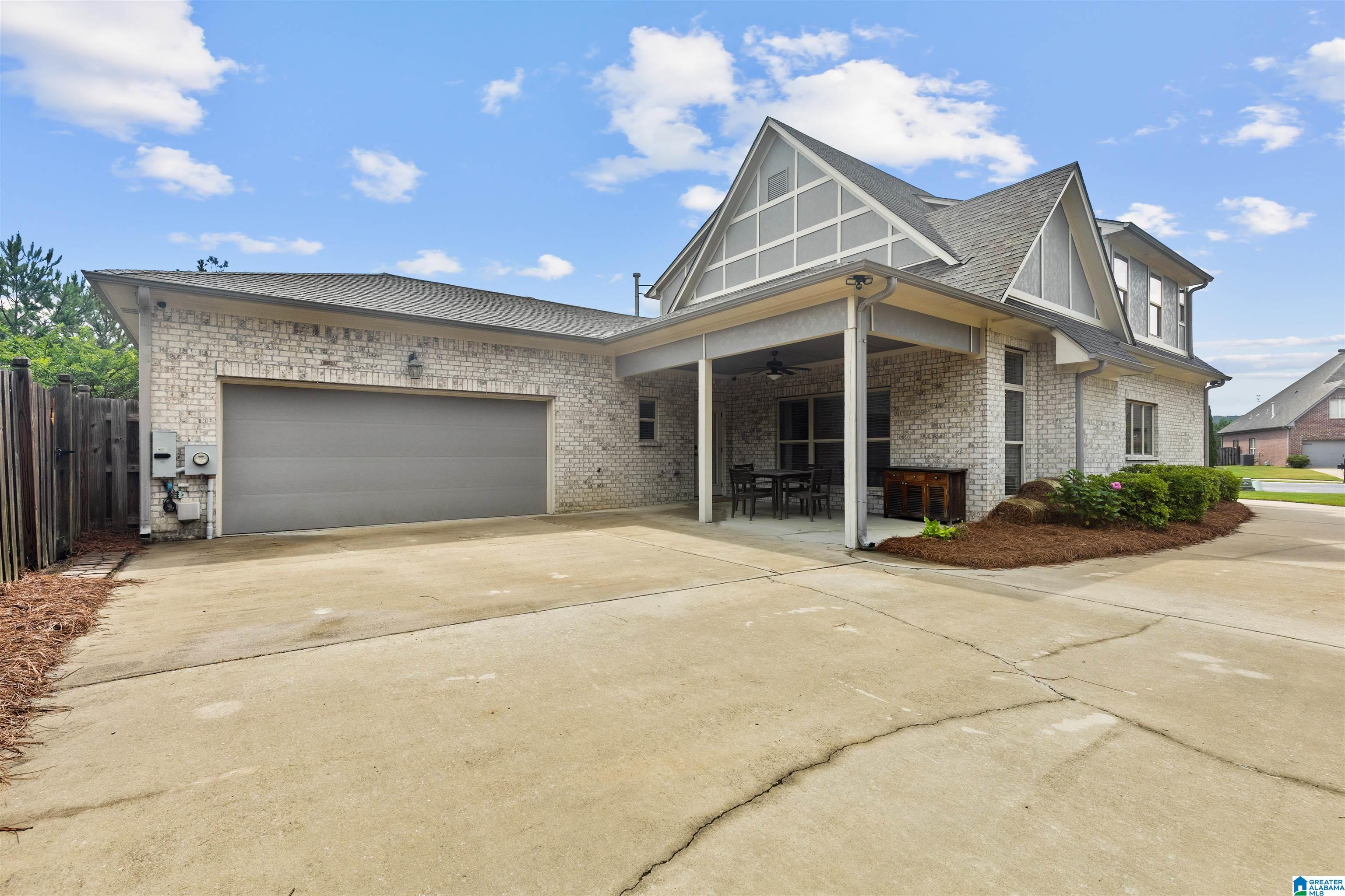 1073 Evan Circle Chelsea, AL 35043 - Photo 11 of 52